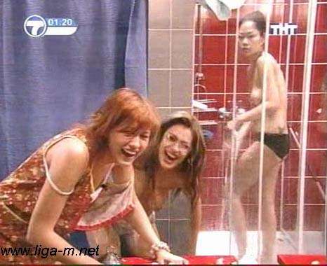 Большой Брат - стриптиз 1 Добавлено 19-05-2005 Большой Брат - стриптиз 1 Добавлено 19-05-2005