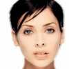   / Natalie Imbruglia 27 .  