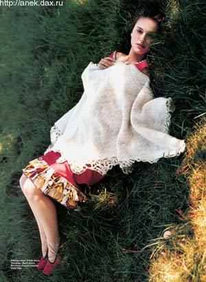   / Natalie Portman 24 