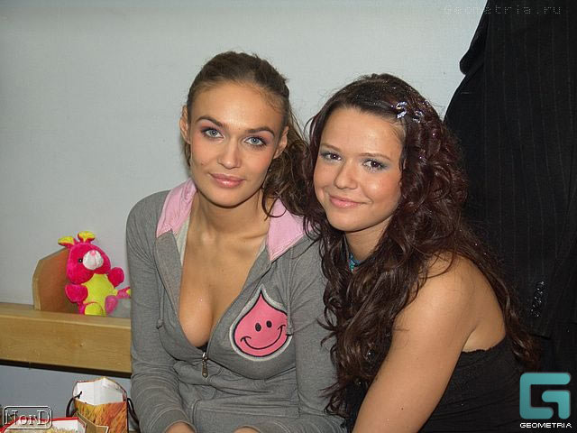 Эротические фото из Дом 2. Алена Водонаева 19 Добавлено 05-05-2009 Эротические фото из Дом 2. Алена Водонаева 19 Добавлено 05-05-2009